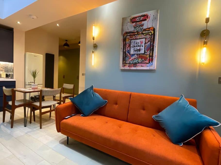 לונדון Pillow Menu! 1 Bed Garden Flat Finsbury Park מראה חיצוני תמונה